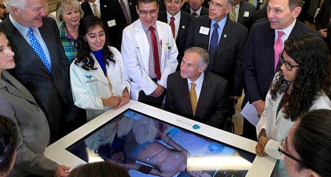 Officials view Body Interact at UT Rio Grande Valley